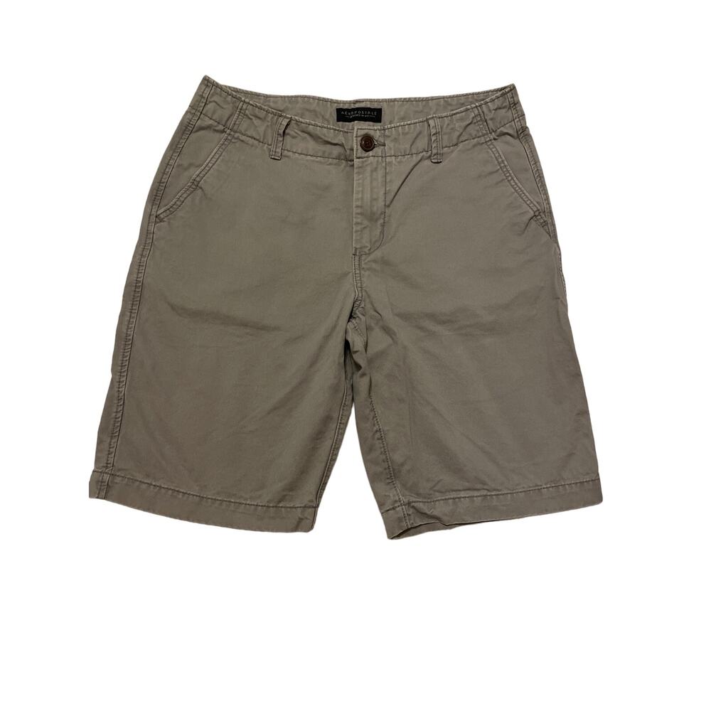 Aéropostale men’s gray Jean short. Size 30 10 inch inseam. 